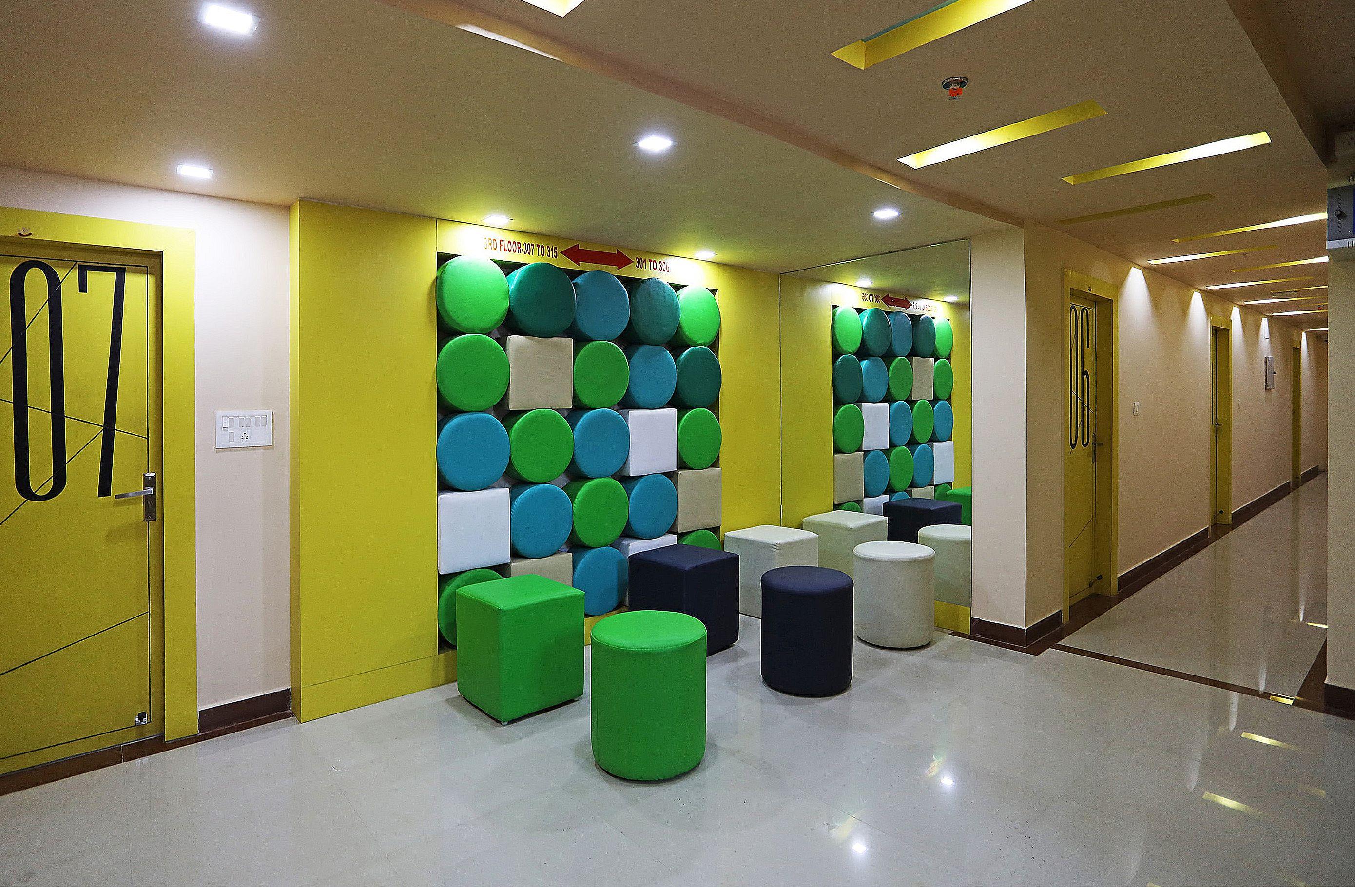Hotel Super Capital O Sai Jagannath à Khandagiri Extérieur photo